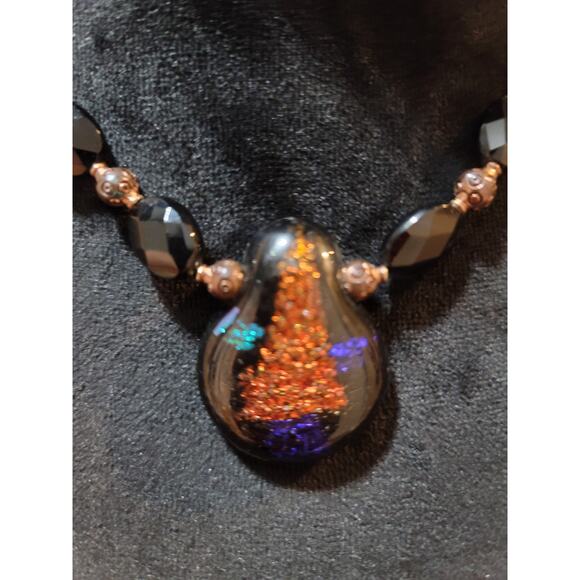 Women's Black Beaded Necklace With Glass Pendant And Toggle Lock Elegant Jewelry - Picture 2 of 5